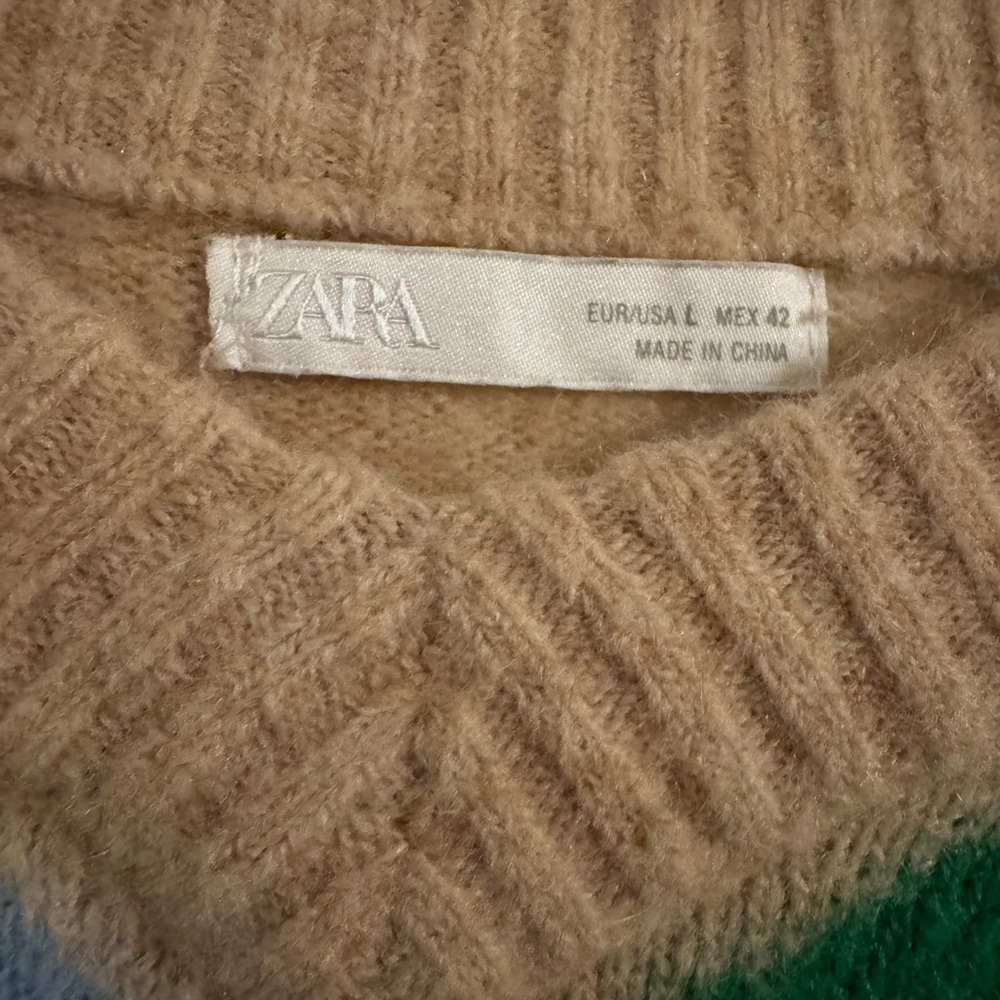 Zara Beige Knit Pullover